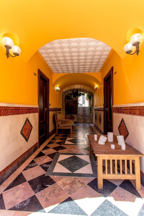 Apartamentos Gaudi Style Naquera Bagian luar foto