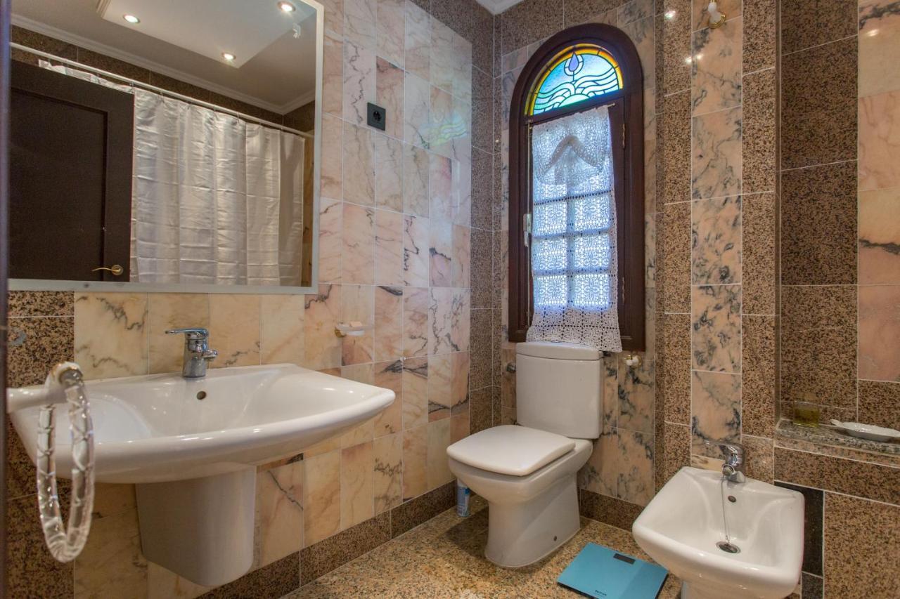 Apartamentos Gaudi Style Naquera Bagian luar foto